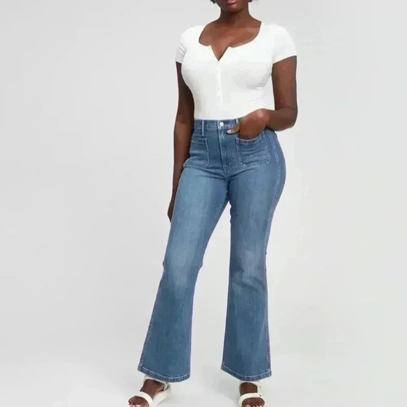 💙GAP | Flare High-Rise Jeans - NWT - Picture 3 of 7